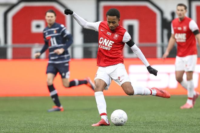 一时间并未 一时间并未